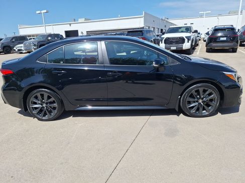 Used 2025 Toyota Corolla SE FWD image 7