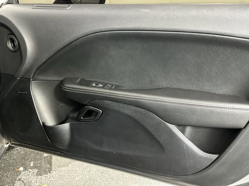 Used 2017 Dodge Challenger SRT w/ Technology Group image 30