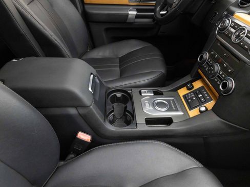 Used 2014 Land Rover LR4 HSE AWD/4WD image 16