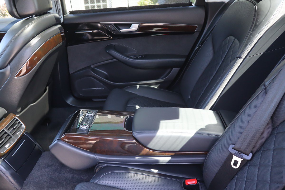Used 2017 Audi A8 L 4.0T w/ Driver Assistance Package AWD/4WD image 30