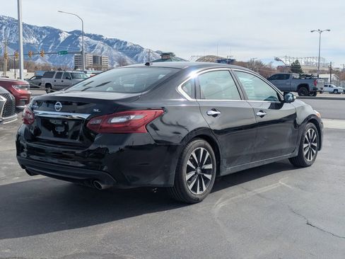 Used 2018 Nissan Altima 2.5 SL FWD image 4