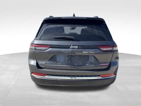 Used 2025 Jeep Grand Cherokee Laredo X w/ Luxury Tech Group I AWD/4WD image 4