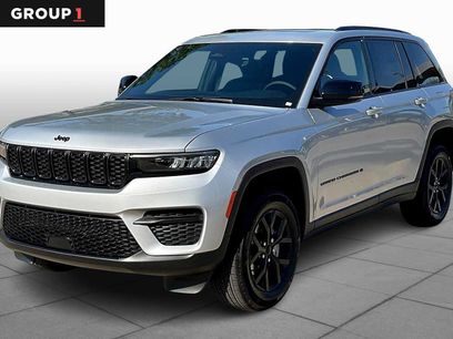 New 2025 Jeep Grand Cherokee Altitude