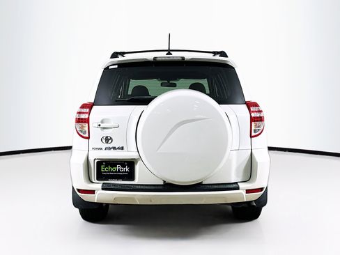 Used 2009 Toyota RAV4 Limited image 7