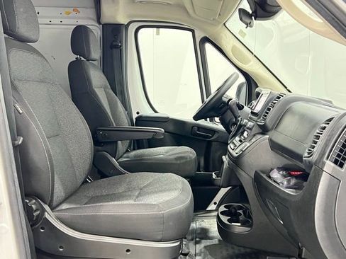 Used 2023 RAM ProMaster 2500 FWD image 17