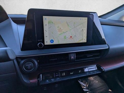 Used 2026 Toyota Prius Plug-In Hybrid image 12