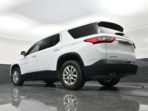 Used 2019 Chevrolet Traverse LS FWD image 22