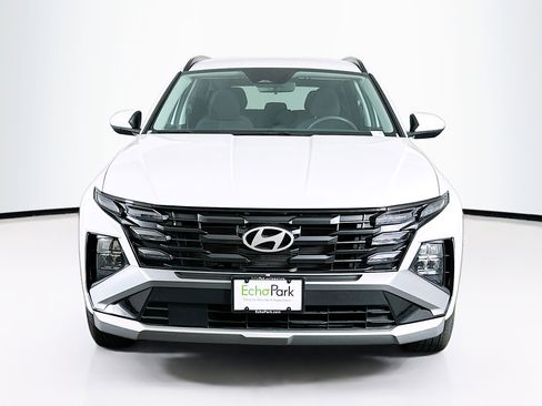 Used 2025 Hyundai Tucson SEL FWD image 2