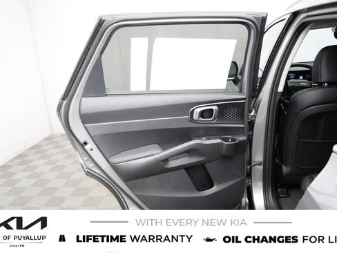 New 2026 Kia Sorento EX AWD/4WD image 11