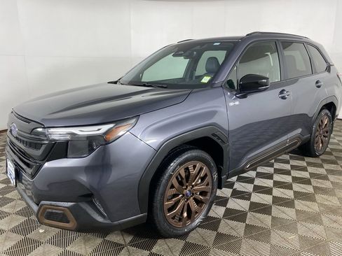 Used 2025 Subaru Forester Sport AWD/4WD image 11