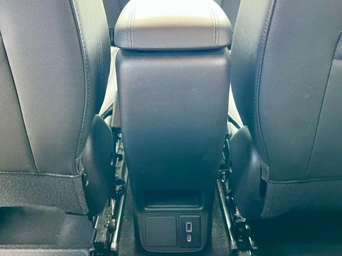 Used 2024 Buick Encore GX Sport Touring image 35