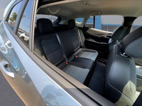 New 2026 Chevrolet Trax LT w/ Driver Confidence Package FWD image 10