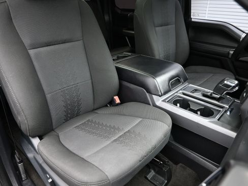 Used 2020 Ford F150 XLT w/ Equipment Group 302A Luxury AWD/4WD image 40