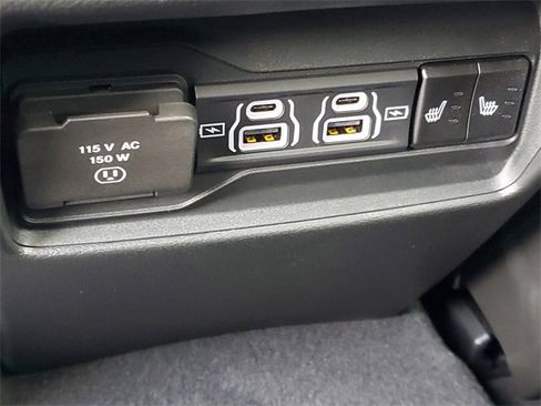 New 2025 Jeep Grand Cherokee Limited w/ Trailer Tow Package image 12