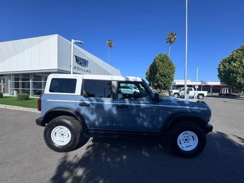 Used 2025 Ford Bronco Heritage Edition AWD/4WD image 4