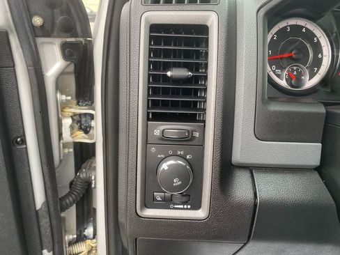 Used 2016 RAM 1500 Express image 14