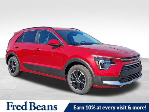 New 2026 Kia Niro LX FWD image 1