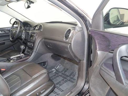 Used 2017 Buick Enclave Leather FWD image 39