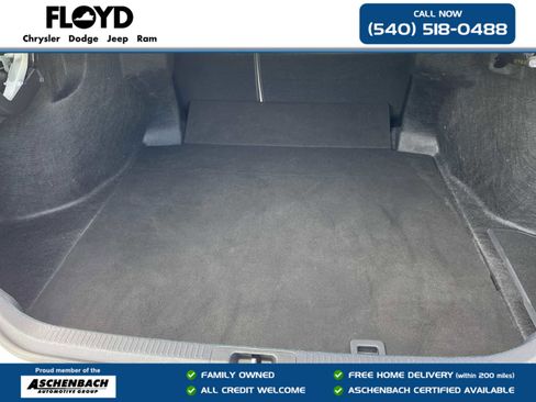 Used 2024 Toyota Camry XLE w/ Navigation Package FWD image 28