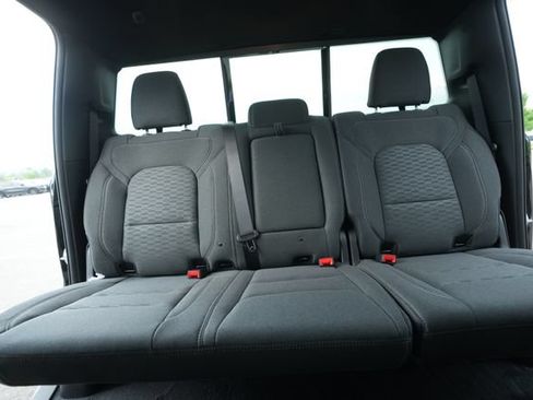 New 2026 RAM 1500 Express AWD/4WD image 36