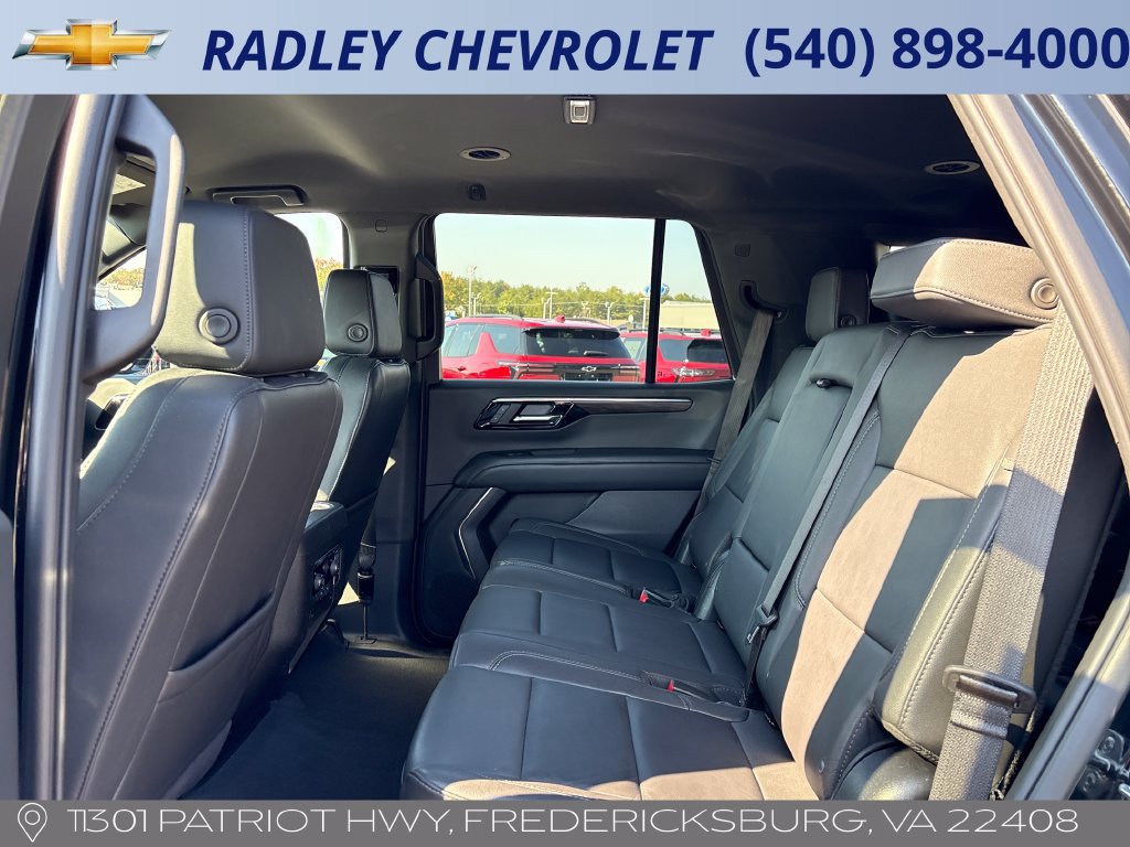 Used 2025 Chevrolet Tahoe LT AWD/4WD image 12