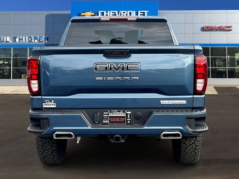 New 2026 GMC Sierra 1500 Elevation image 4