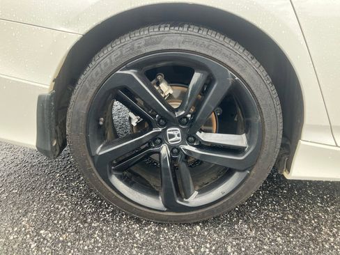 Certified 2022 Honda Accord Sport image 27