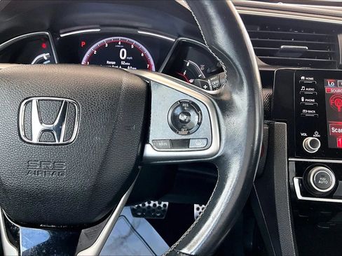 Used 2019 Honda Civic Sport image 11