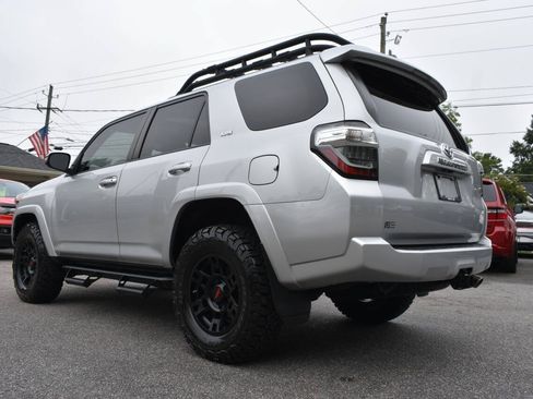 Used 2021 Toyota 4Runner SR5 Premium w/ Moonroof Package AWD/4WD image 36