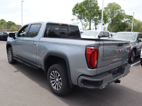 Used 2023 GMC Sierra 1500 AT4 w/ AT4 Preferred Package AWD/4WD image 6