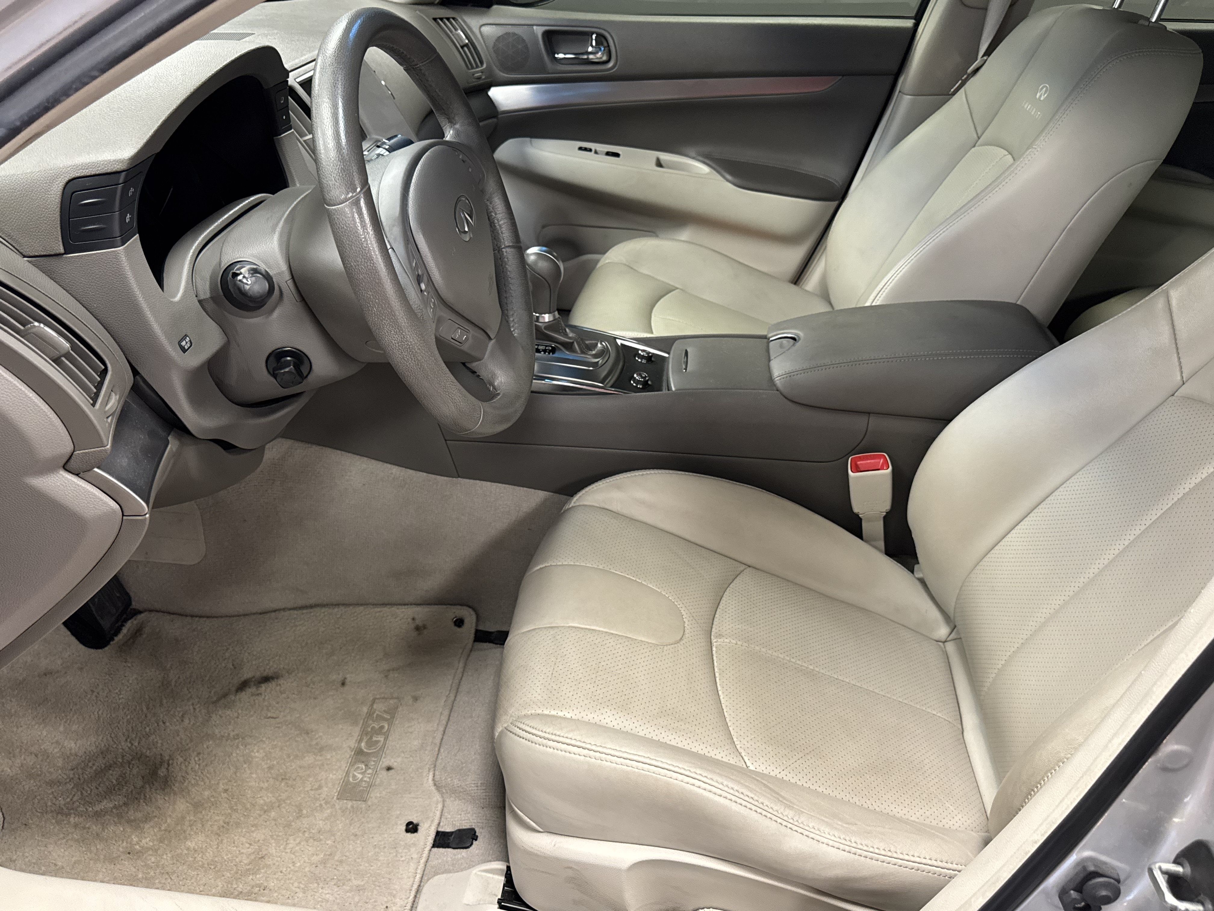 Used 2013 INFINITI G37 Journey w/ Premium Pkg RWD image 10