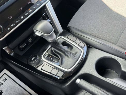 Used 2023 Kia Seltos S FWD image 33