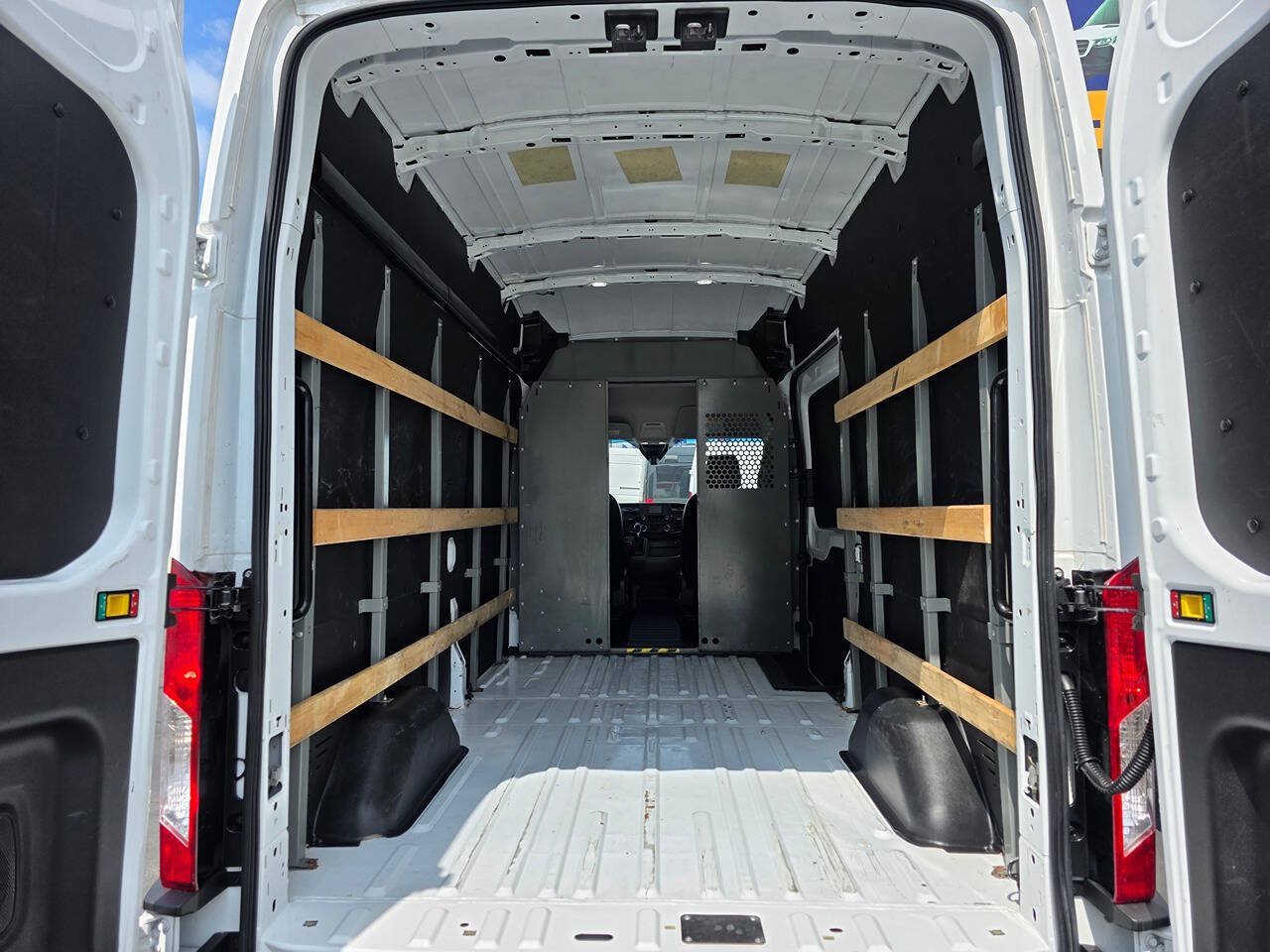 Used 2021 Ford Transit 250 148 High Roof w/ Load Area Protection Package RWD image 11