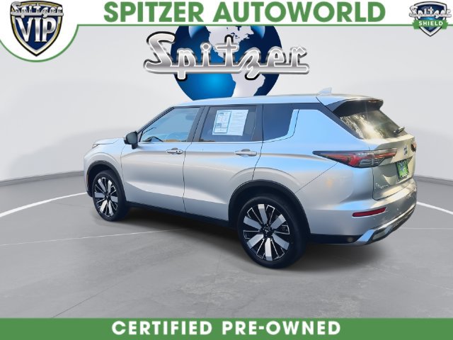 Used 2025 Mitsubishi Outlander SE AWD/4WD image 11
