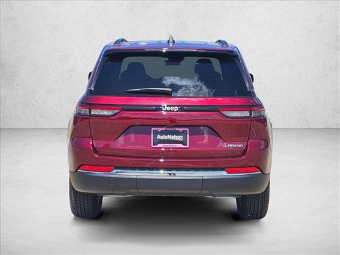 New 2025 Jeep Grand Cherokee Laredo X image 6