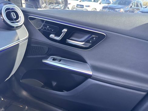 Certified 2025 Mercedes-Benz GLC 300 4MATIC image 19