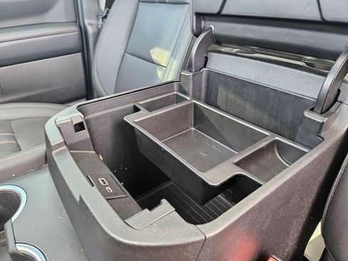 Used 2022 Chevrolet Tahoe RST w/ Luxury Package image 26