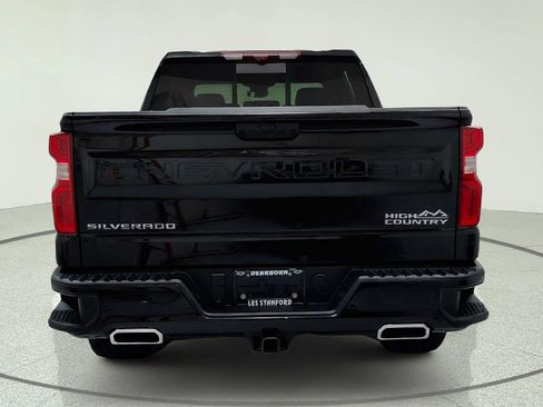 Certified 2023 Chevrolet Silverado 1500 High Country w/ High Country Premium Package AWD/4WD image 4