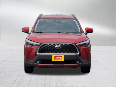 Used 2023 Toyota Corolla Cross XLE w/ Convenience Package AWD/4WD image 2