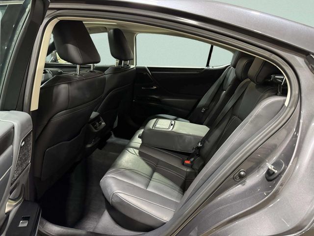Used 2025 Lexus ES 300h w/ Accessory Package (Z2) FWD image 23