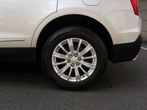 Used 2018 Cadillac XT5 AWD image 10