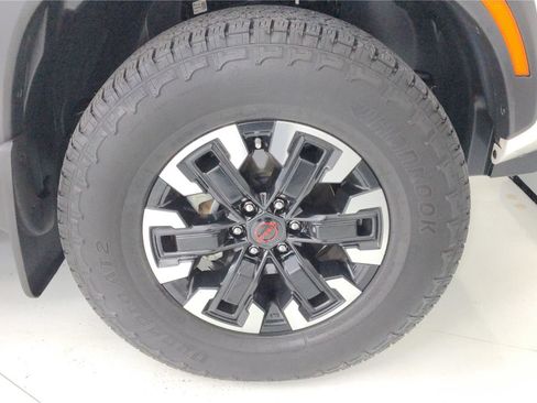 Used 2022 Nissan Frontier PRO-4X w/ Off-Road Protection Package image 37