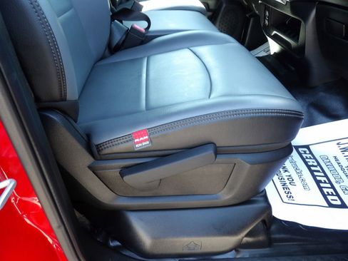 Used 2021 RAM 5500 Tradesman w/ Chrome Appearance Group image 40