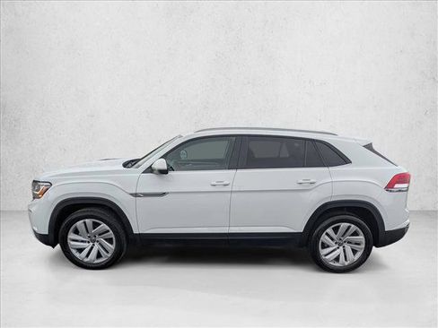 Used 2022 Volkswagen Atlas Cross Sport SE image 8