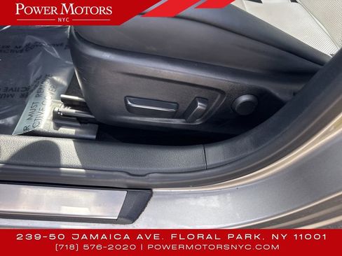 Used 2022 Lexus IS 350 F Sport image 31