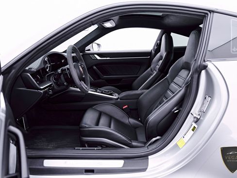 Used 2021 Porsche 911 Turbo S AWD/4WD image 35