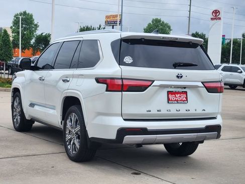 Certified 2023 Toyota Sequoia Capstone RWD image 7