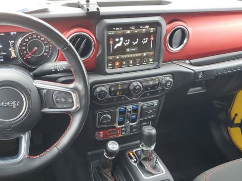 Used 2021 Jeep Wrangler Unlimited Rubicon image 13