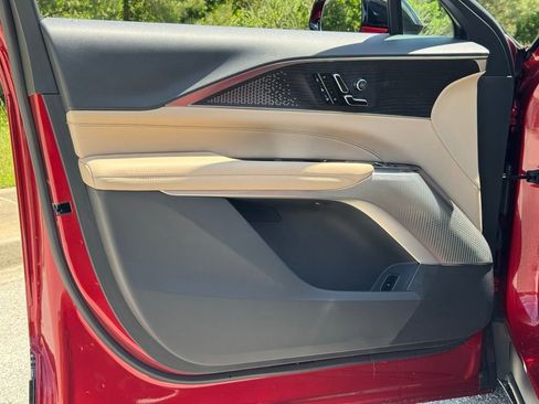 New 2025 Cadillac Lyriq Sport image 17