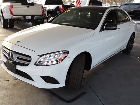 Used 2019 Mercedes-Benz C 300 4MATIC Sedan image 9
